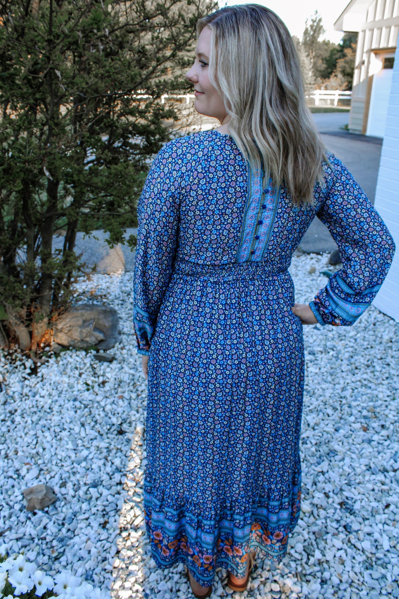 Womens Blue Floral Border Print Boho Midi Dress – Stella Maris